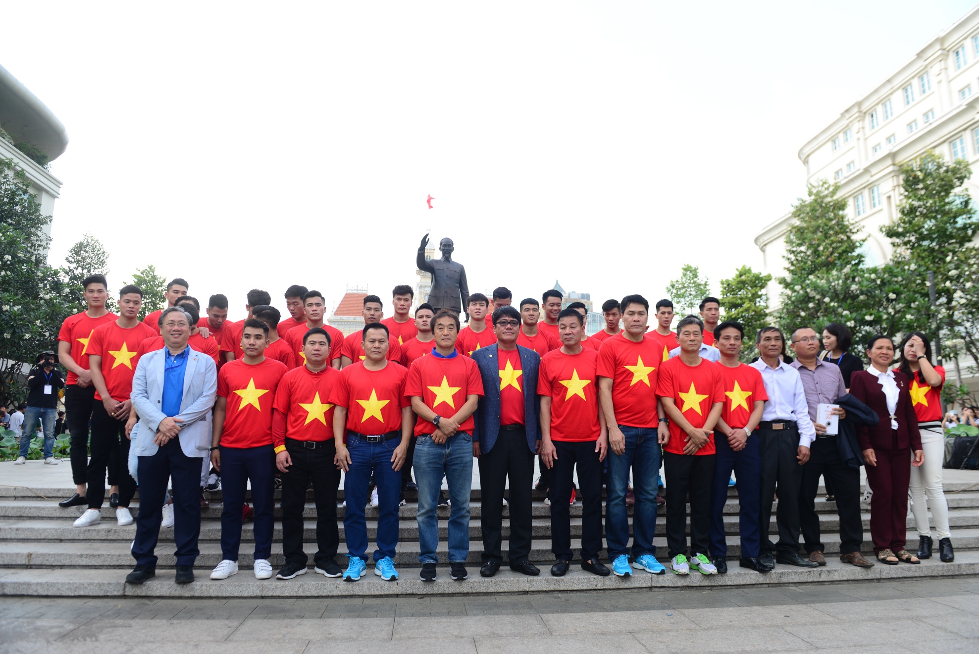 U23 Viet Nam giao luu nguoi ham mo anh 14