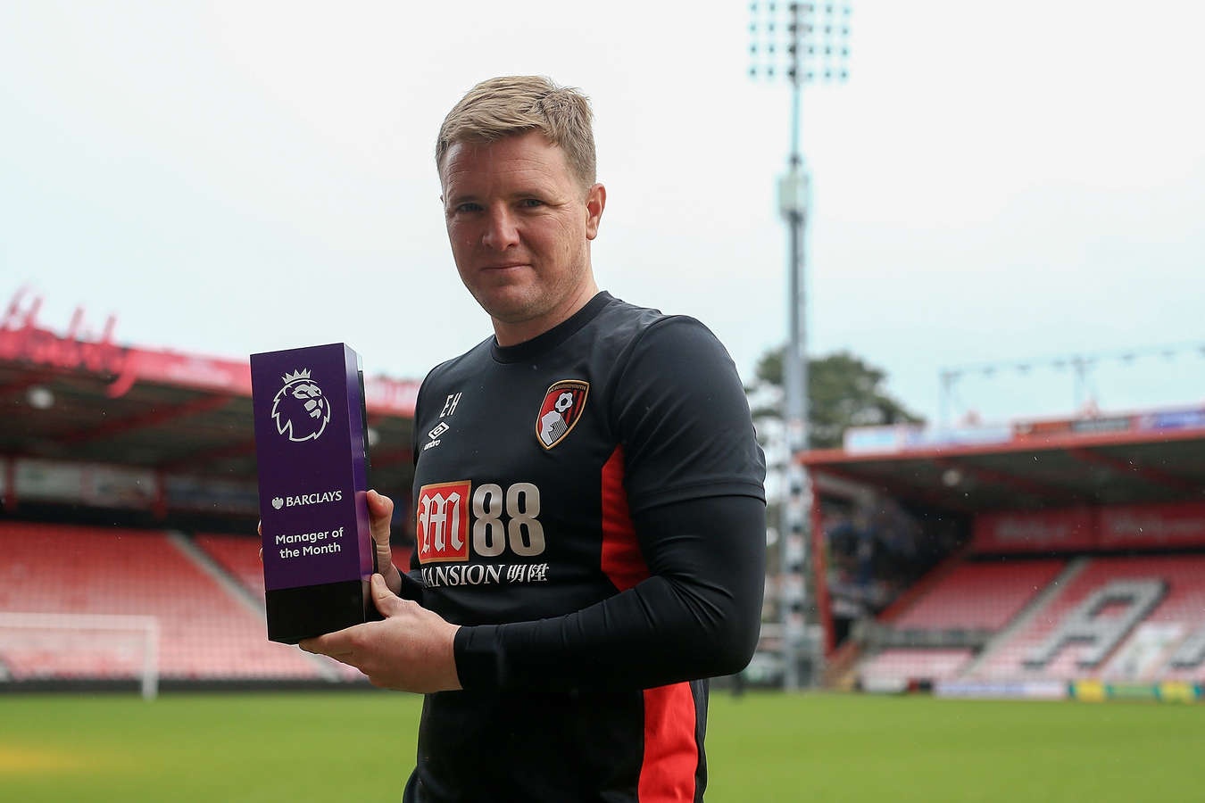 kỷ lục của Pep bị đồng nghiệp chặn đứng ảnh 1 ky luc cua Pep bi dong nghiep chan dung anh 1