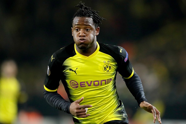 Batshuayi thang hoa, Dortmund gianh loi the o cup chau Au hinh anh