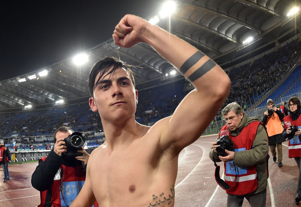 Dzeko ghi 50 ban anh 10