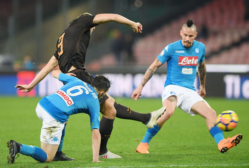 Dzeko ghi 50 ban anh 6