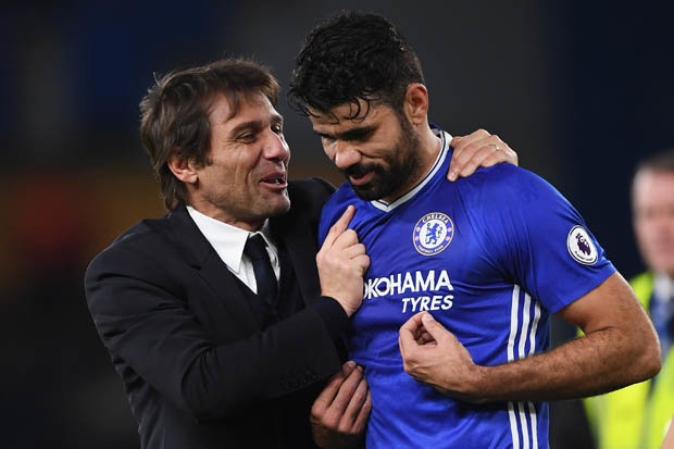 Co vu Chelsea, Diego Costa khong quen tra thu Conte hinh anh