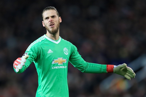 Real 3 lan len dinh, MU van chua thang o knock-out Champions League hinh anh