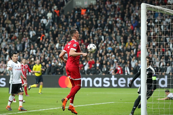 Bayern vào tứ kết Cúp C1 ảnh 8 Bayern vao tu ket Cup C1 anh 8