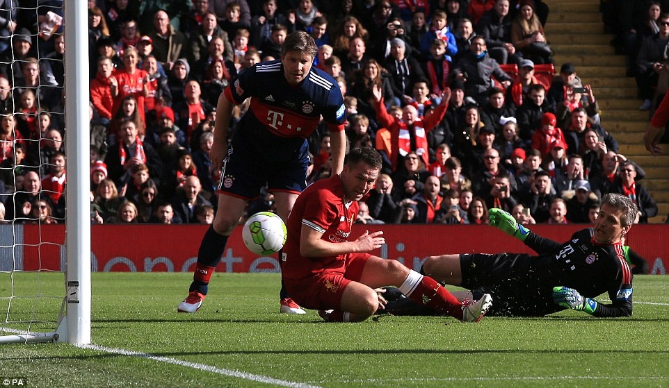 Huyen thoai Liverpool vs Bayern Munich anh 5