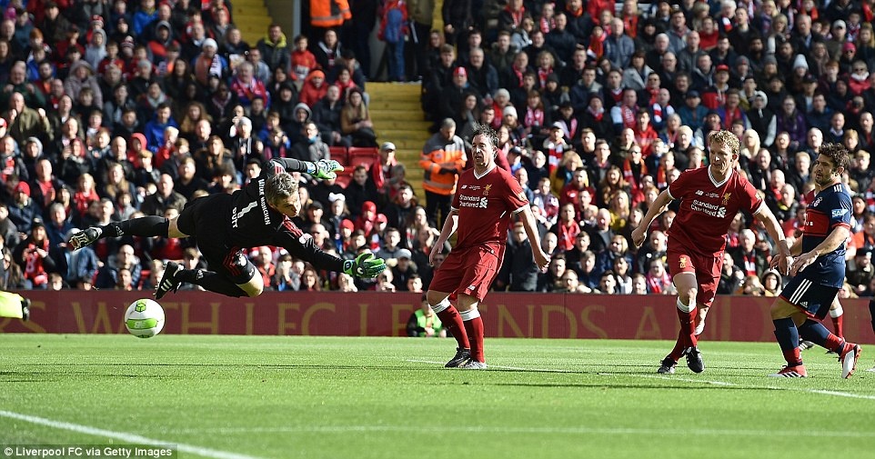 Huyen thoai Liverpool vs Bayern Munich anh 9