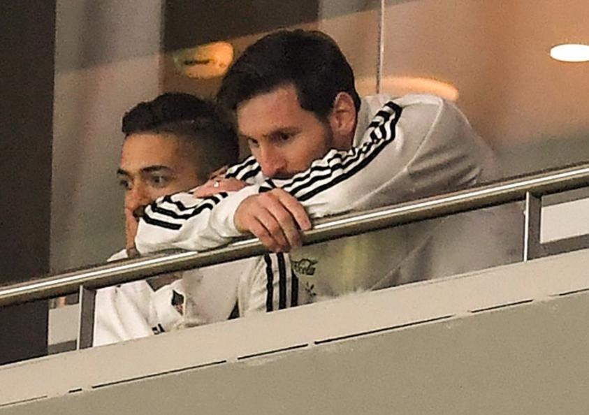 Messi tuc gian bo di anh 1