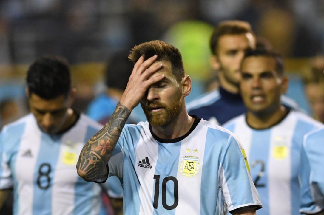 Co mot rung sao, nhung ly do gi Argentina van khong toa sang? hinh anh