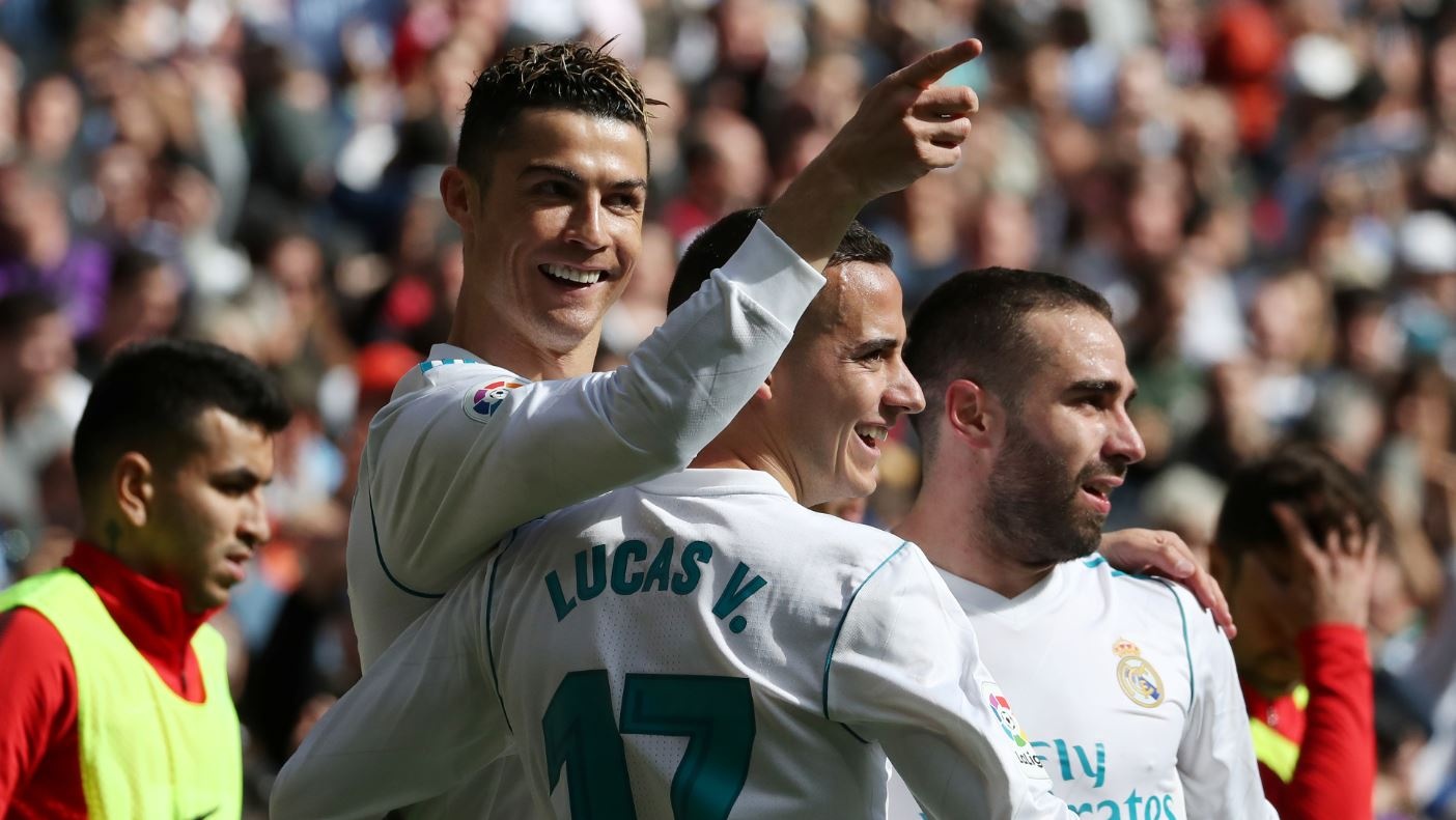 Real 1-1 Atletico: Ronaldo goi, Griezmann tra loi hinh anh