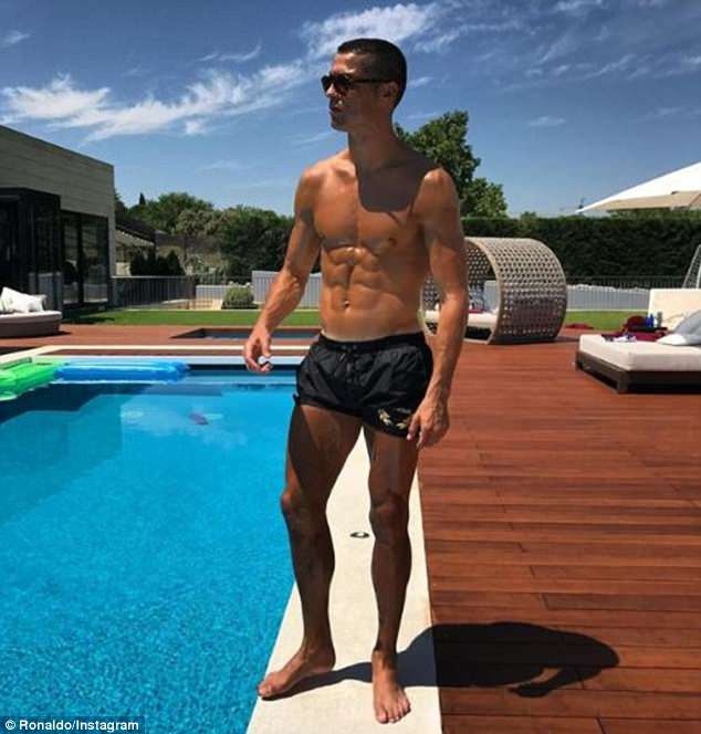 Ronaldo tap luyen cham chi anh 2