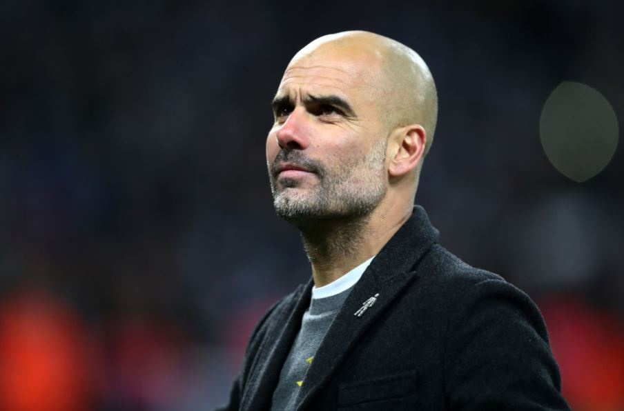 Ha Tottenham, Man City tien sat chuc vo dich Premier League hinh anh