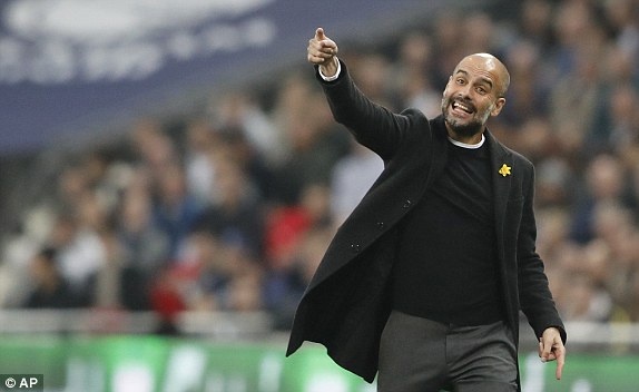 Qua 11 m 'ma' giup Man City tien gan ngoi vo dich hinh anh