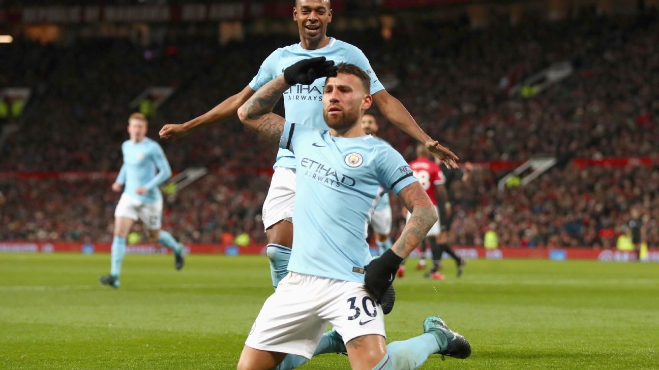 doi hinh hay nhat Premier League 2017/18 anh 3