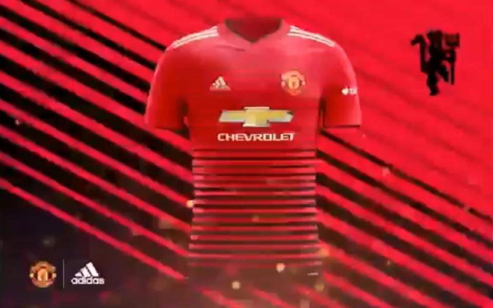 Mau ao dau khac la cua Man Utd mua 2018/19 hinh anh