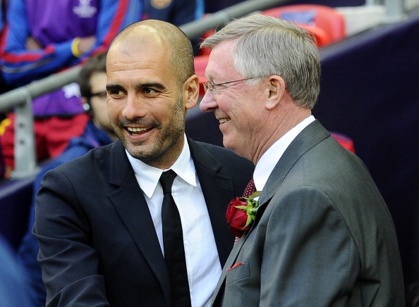 Sir Alex moi Pep an toi mung chuc vo dich Premier League hinh anh