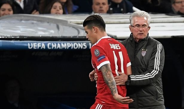 James bi fan Bayern chui rua anh 10