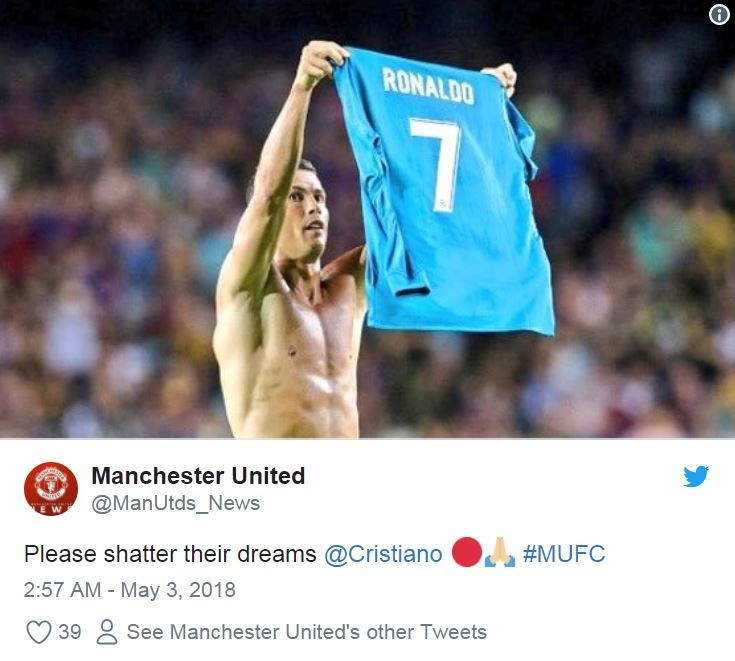 Fan MU cau xin Ronaldo ha Liverpool anh 7