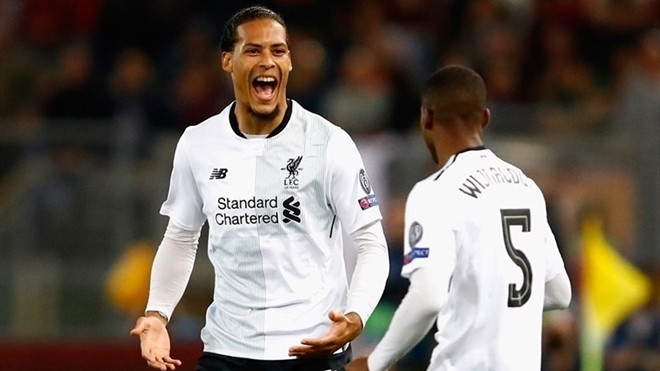 Real gay buc xuc voi chiec ao so 13 anh 2