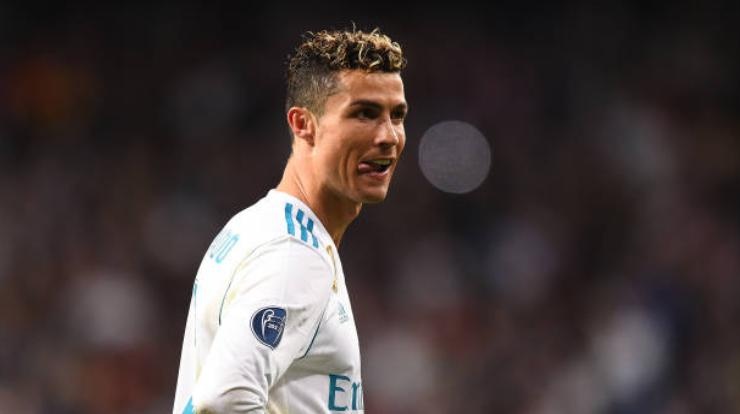 Barca 2-2 Real: Messi va Ronaldo ru nhau toa sang o El Clasico hinh anh