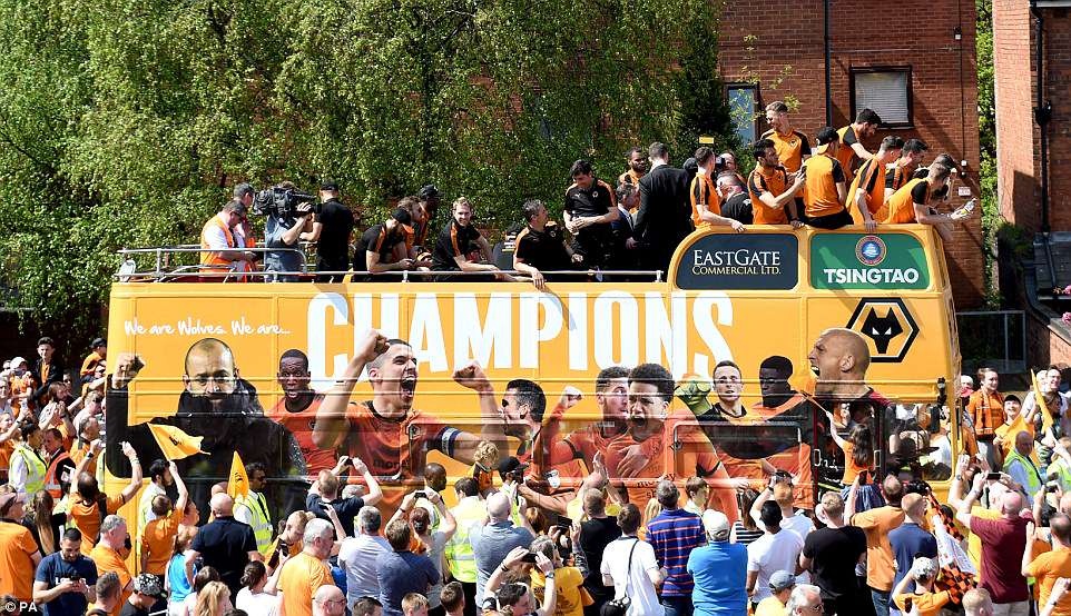 Wolverhampton thang hang Premier League anh 9