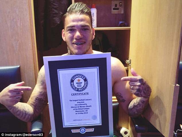 Ederson lập kỷ lục ảnh 1 Ederson lap ky luc anh 1