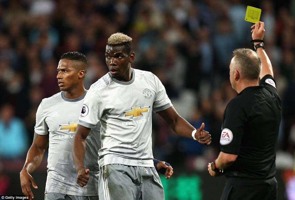 Man Utd hoa West Ham anh 9