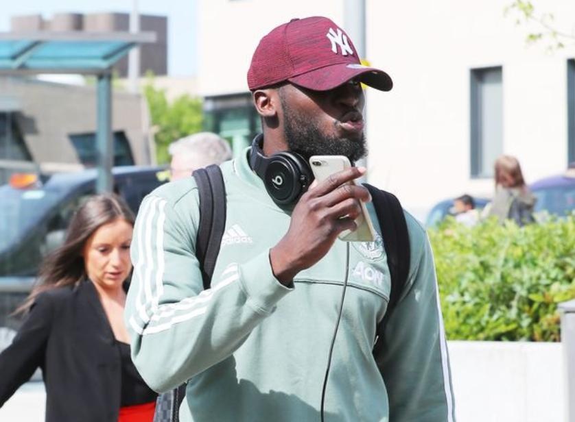 Lukaku binh phuc, MU mang doi hinh manh nhat den chung ket FA Cup hinh anh