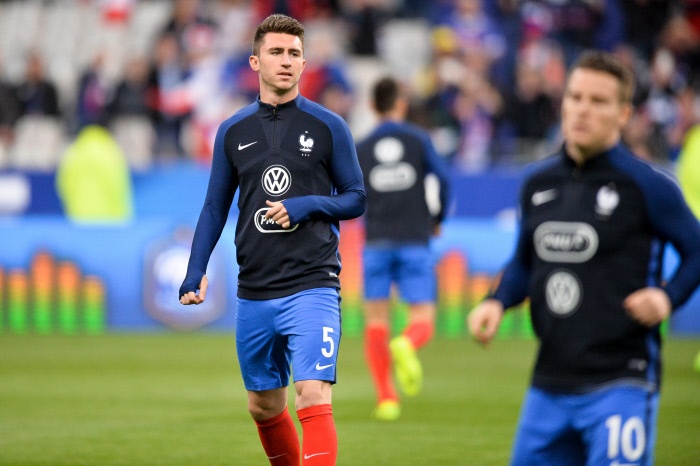 doi hinh sao Phap ngoi nha xem World Cup anh 4