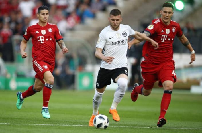 BAyern thua Frankfurt anh 4