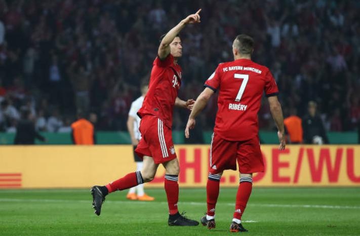 BAyern thua Frankfurt anh 5