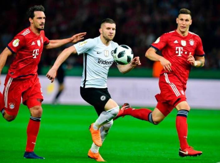 BAyern thua Frankfurt anh 7