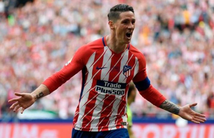 Torres lap cu dup trong lan cuoi khoac ao Atletico anh 4