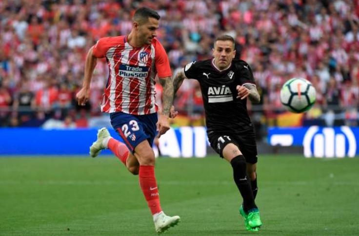 Torres lap cu dup trong lan cuoi khoac ao Atletico anh 3