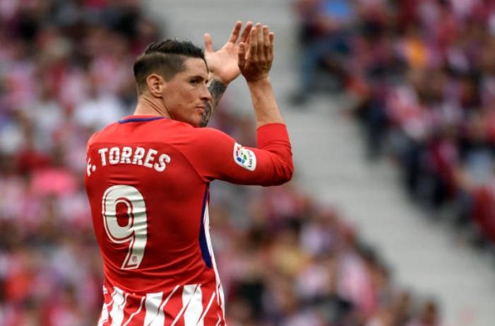 Torres lap cu dup trong lan cuoi khoac ao Atletico anh 10
