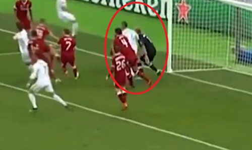 ramos thoat an phat anh 1