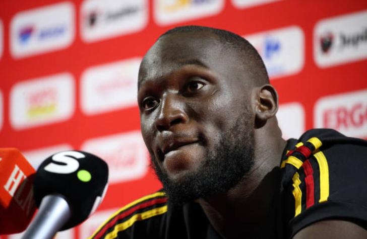 Lukaku lung tung thua nhan doi hinh tuyen Bi manh hon Man Utd hinh anh