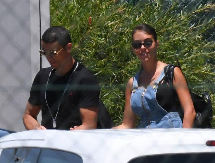 Ronaldo thuê võ sĩ đấu bò ảnh 1 Ronaldo thue vo si dau bo anh 1