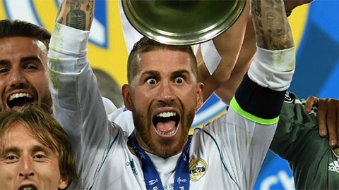 Firmino: 'Ramos la ga ngu ngoc' hinh anh