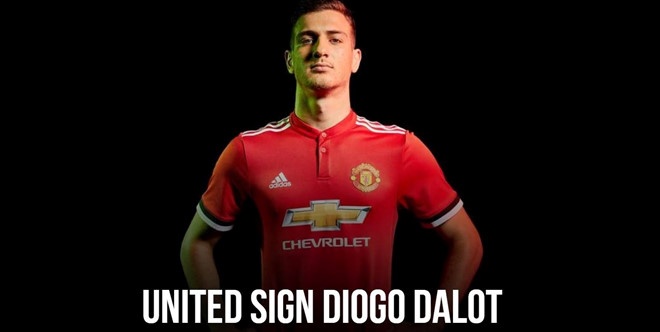 10 vu chuyen nhuong dang chu y anh 10