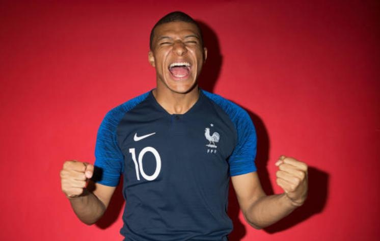 Kylian Mbappe dan dau doi hinh U23 manh nhat World Cup 2018 hinh anh