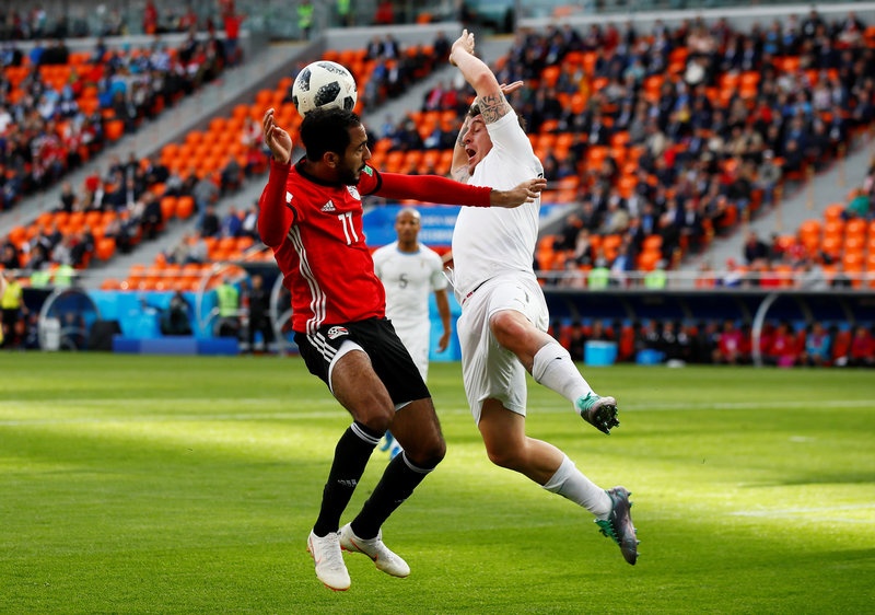 Khan gia quay lung voi tran Ai Cap - Uruguay anh 2