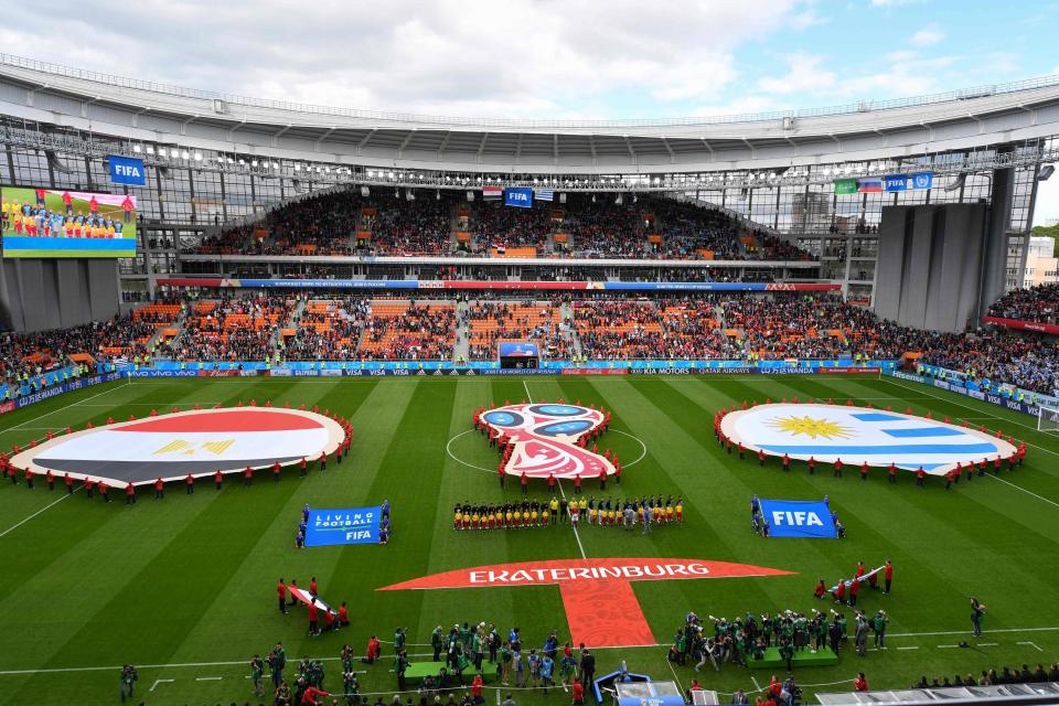 Khan gia quay lung voi tran Ai Cap - Uruguay anh 8