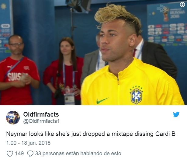 CĐV chế nhạo tóc mỳ tôm của Neymar ảnh 4 CDV che nhao toc my tom cua Neymar anh 4