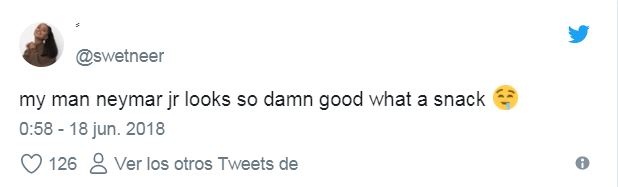 CĐV chế nhạo tóc mỳ tôm của Neymar ảnh 5 CDV che nhao toc my tom cua Neymar anh 5