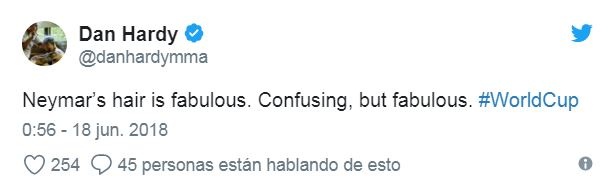 CĐV chế nhạo tóc mỳ tôm của Neymar ảnh 6 CDV che nhao toc my tom cua Neymar anh 6
