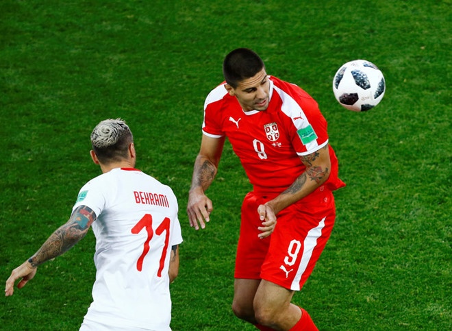 'Messi Thụy Sĩ' cởi áo, gồng khoe cơ bắp ảnh 6 'Messi Thuy Si' coi ao, gong khoe co bap anh 6