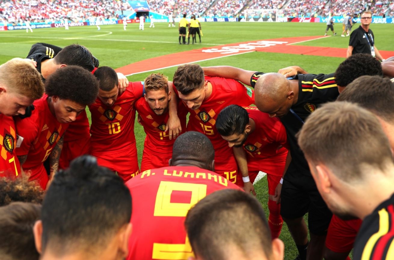 Lukaku dong vien tinh than dong doi anh 1