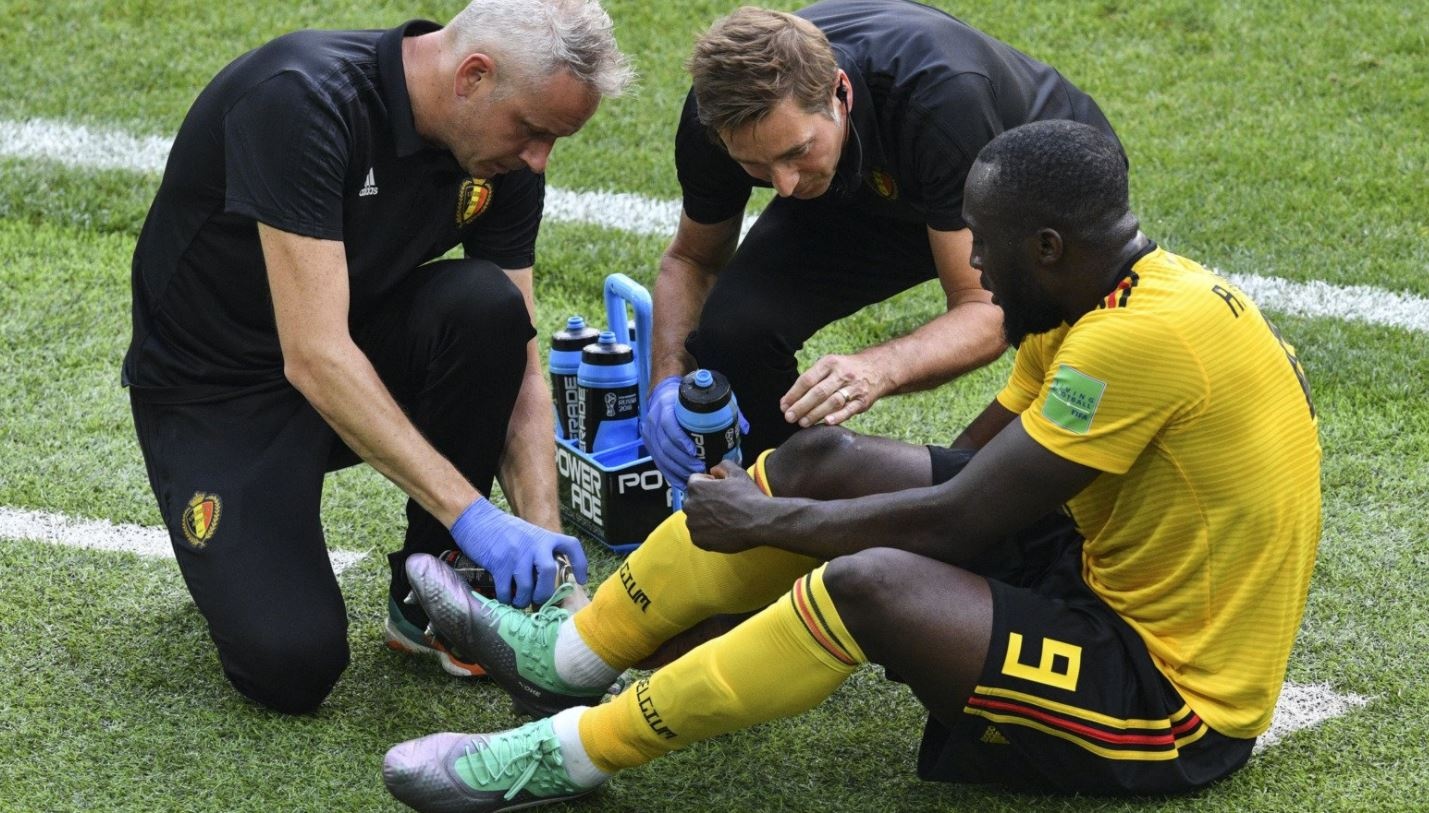 Lukaku dong vien tinh than dong doi anh 9