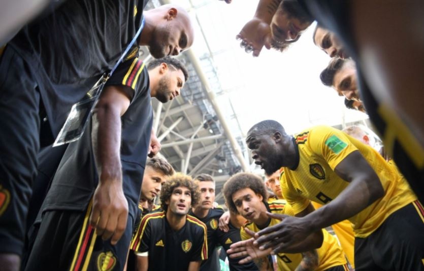 Khoanh khac Lukaku dong vien cau thu Bi duoc so sanh voi Messi hinh anh