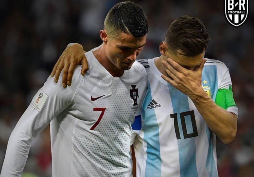 CDV buon ba vi Ronaldo, Messi bi loai trong cung mot ngay hinh anh